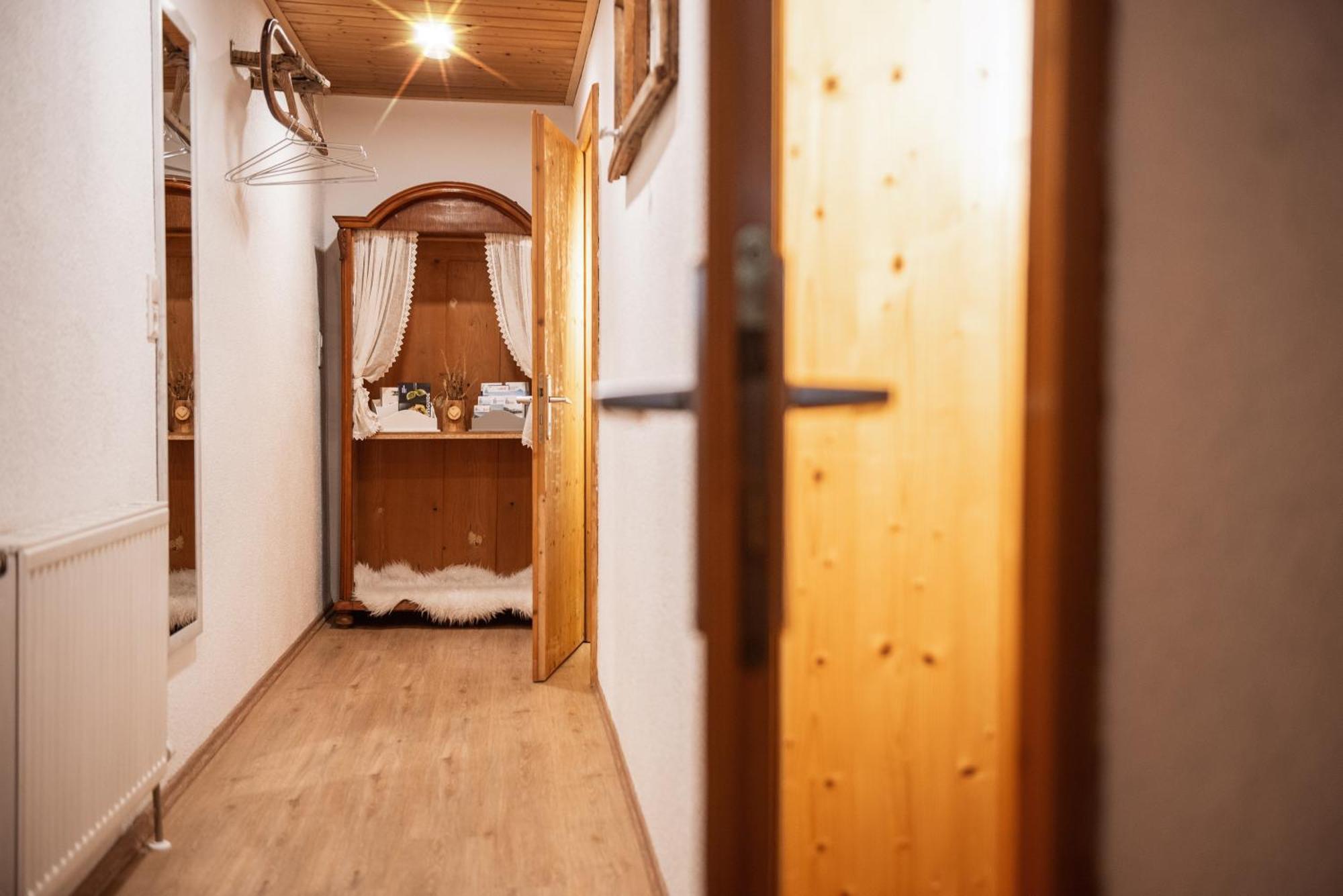 Appartement Gipfelblick- Tiroler Zugspitze Arena In Biberwier Exteriör bild